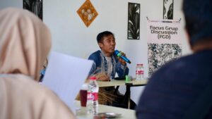 FGD Dana Indonesiana: Rois Rinaldi Rumuskan Estetika Bahasa Sastra Jawa Banten